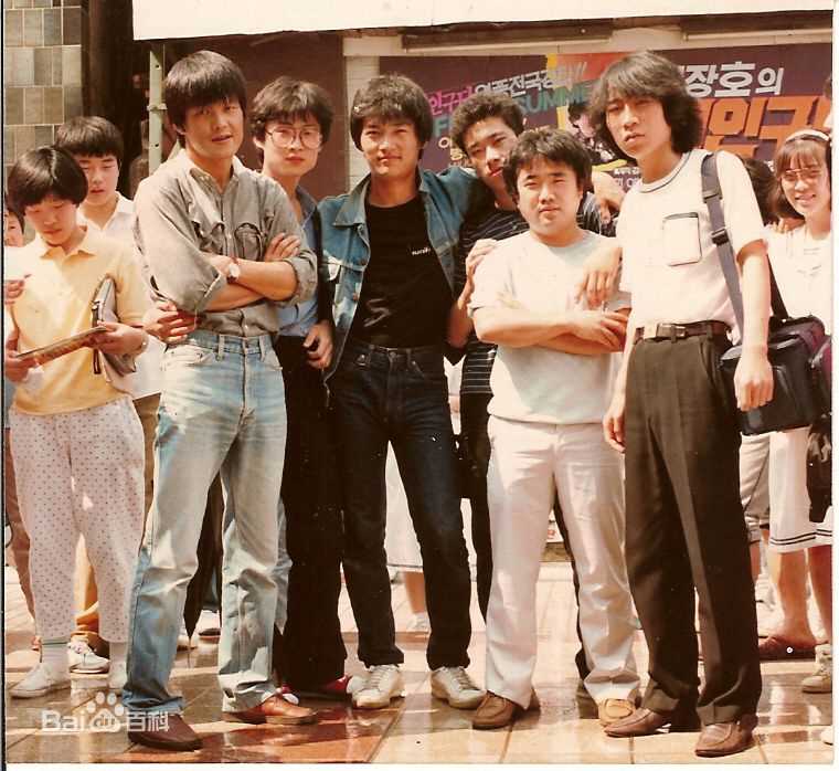 崔宰诚() 李长镐的外人球员生活照