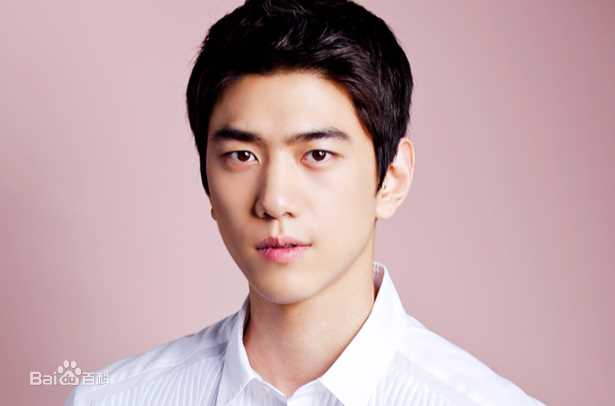 最优质盛骏(Sung Jun、（原名）)生活照