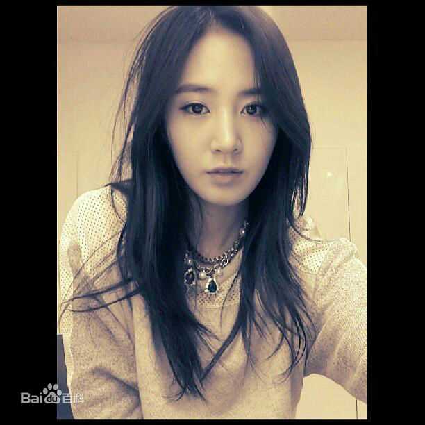 权俞利(，Kwon Yu Ri，クォンユリ)IG微博照片壁纸壁纸