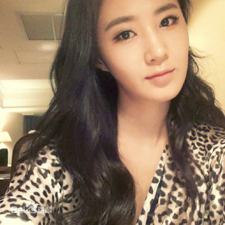 权俞利(，Kwon Yu Ri，クォンユリ)IG微博照片壁纸壁纸