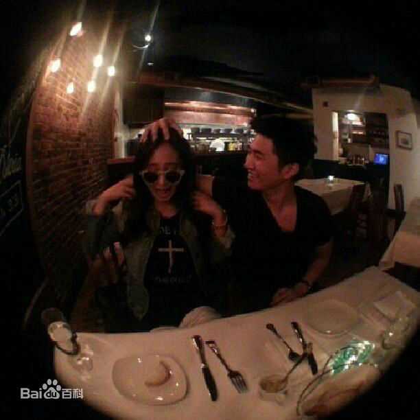 权俞利(，Kwon Yu Ri，クォンユリ)IG微博照片壁纸壁纸