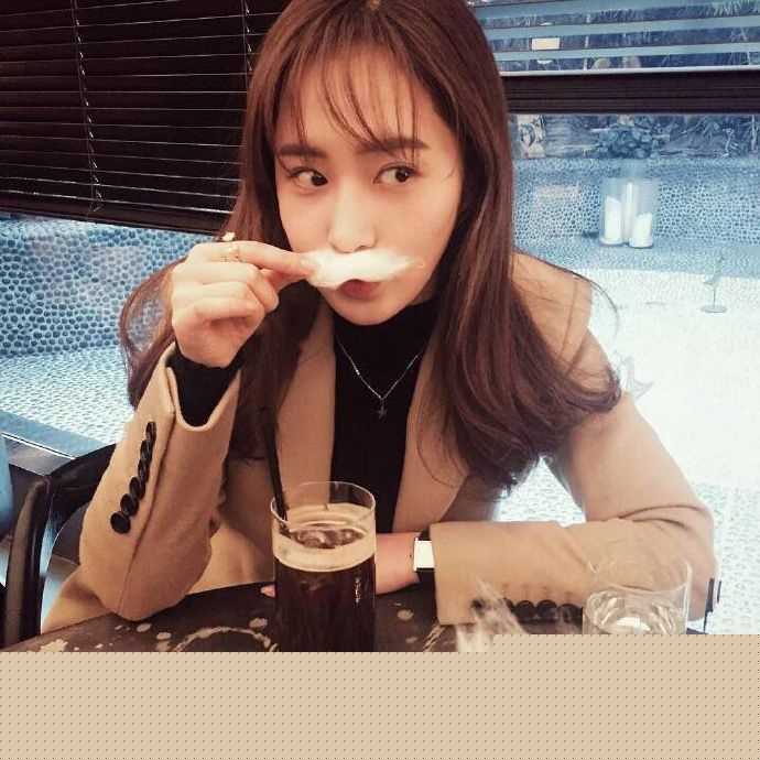 权俞利(，Kwon Yu Ri，クォンユリ)IG微博照片壁纸壁纸