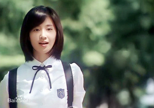 权俞利(，Kwon Yu Ri，クォンユリ)俞利出道早期性感图片图集