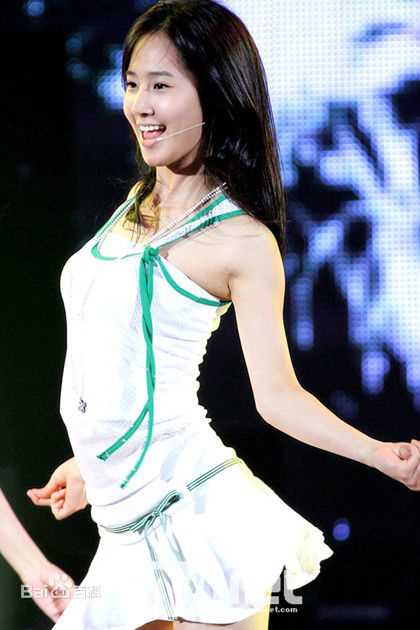 权俞利(，Kwon Yu Ri，クォンユリ)俞利出道早期性感图片图集