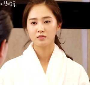 最全权俞利(，Kwon Yu Ri，クォンユリ)在《时尚王》中的壁纸