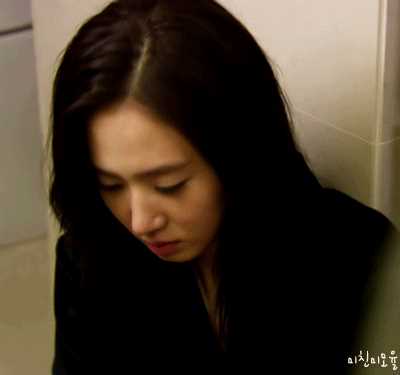 最全权俞利(，Kwon Yu Ri，クォンユリ)在《时尚王》中的壁纸