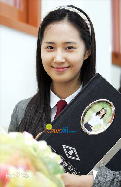 权俞利(，Kwon Yu Ri，クォンユリ)儿时图册