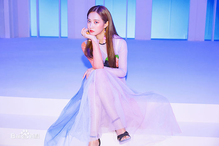 最全权俞利(，Kwon Yu Ri，クォンユリ)在《The First Scene》中的壁纸