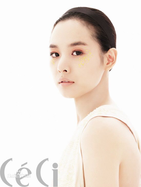 赵伦熙(，Cho Youn Hee)最优质赵允熙图集相册