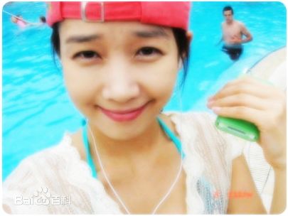 郑多彬(Jeong Da-Bin)阁楼男女最新剧照