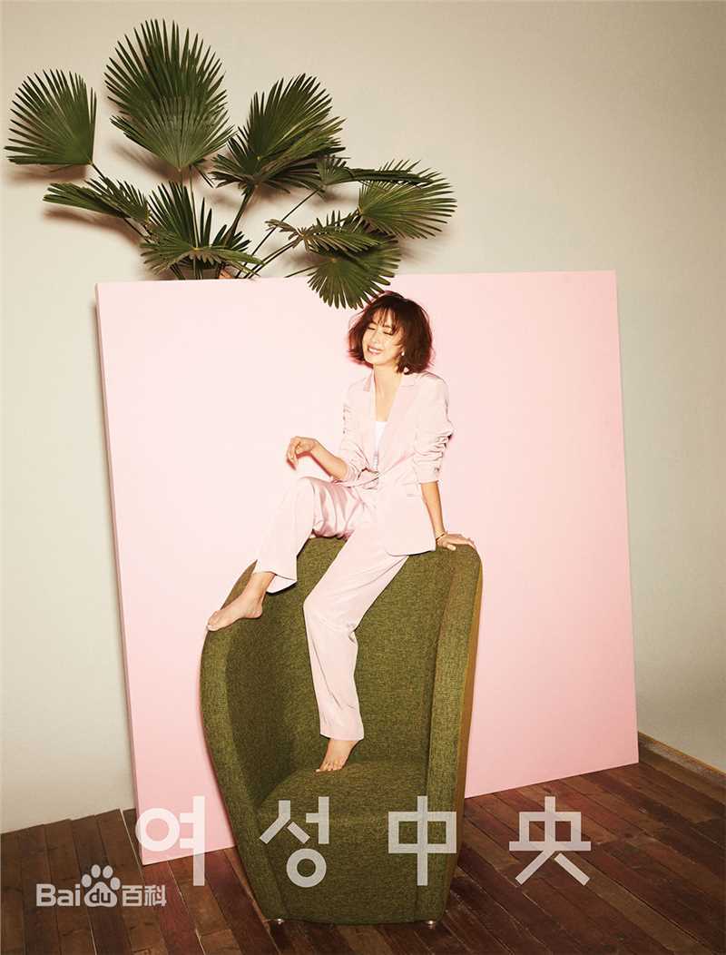 最优质洪恩熙(洪银姬（本名）、Hong Eun-Hee)生活照