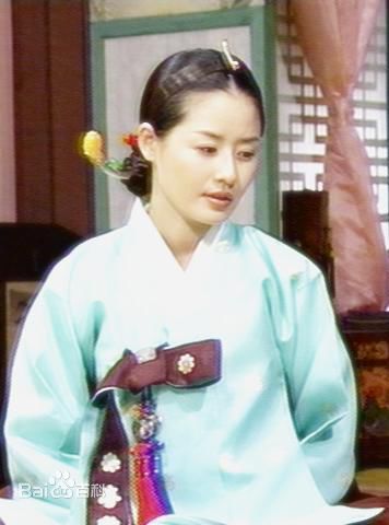 郑善敬(Jeong Seon-Kyoung/) 风采生活照