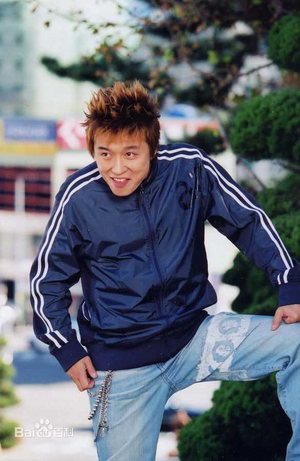 陈泰贤(Chen Tae Hyun /)影视图册生活照