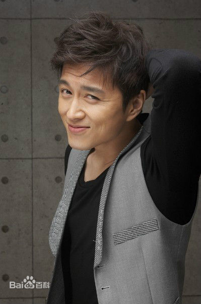 陈泰贤(Chen Tae Hyun /)个人照片性感图片壁纸