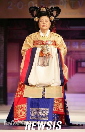 最全姜富子()壁纸