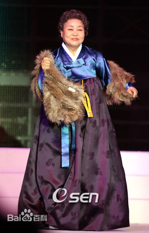 最优质姜富子()素颜照