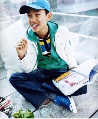 俞承浩(Yoo-Seungho)个人艺术照图册