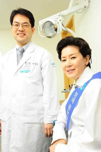 高清朴贞秀()性感图片