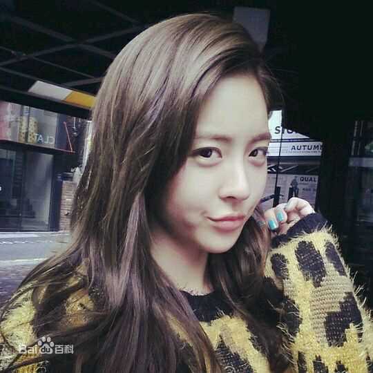 陈艺率((Jin Ye Sol))陈艺瑟性感图片图集