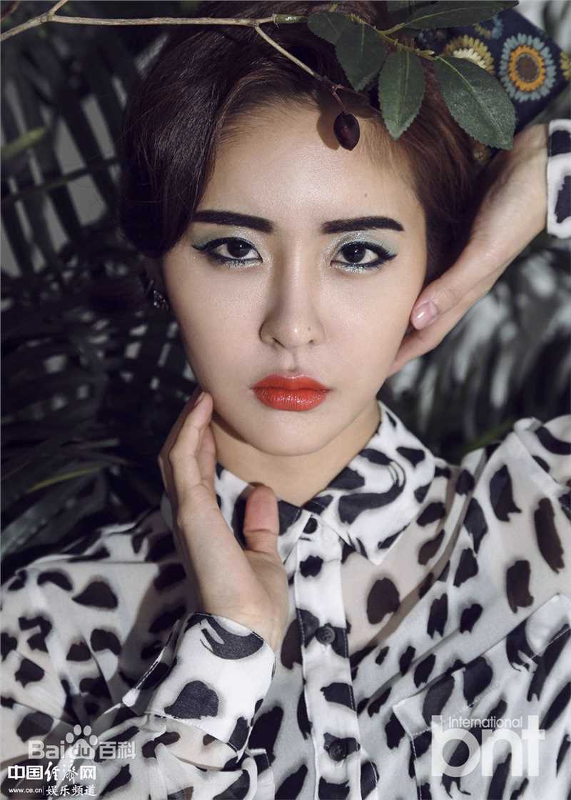 陈艺率((Jin Ye Sol))陈艺瑟性感图片图集