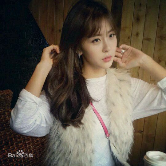 陈艺率((Jin Ye Sol))陈艺瑟素颜照相册