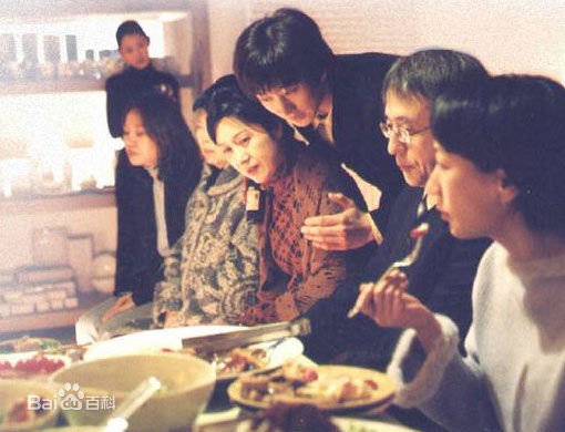 最全徐情(Seo Jeong)在《绿色椅子》中的壁纸