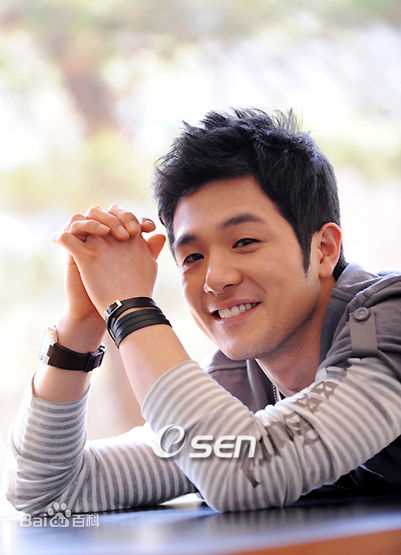 李英勋（又译李永勋）(，LeeYoungHoon)李英勋生活照&amp;最新剧照