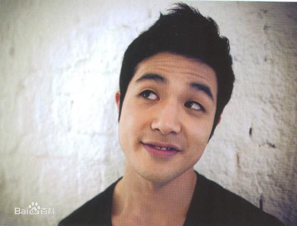 李英勋（又译李永勋）(，LeeYoungHoon)李英勋生活照&amp;最新剧照