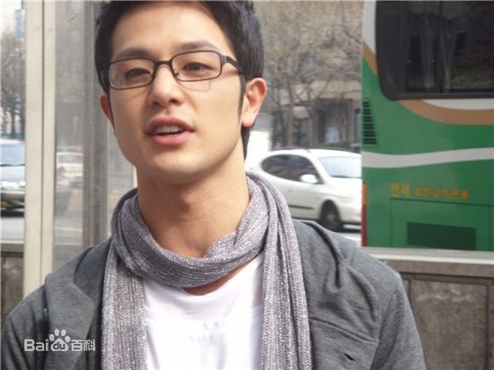 李英勋（又译李永勋）(，LeeYoungHoon)李英勋生活照&amp;最新剧照