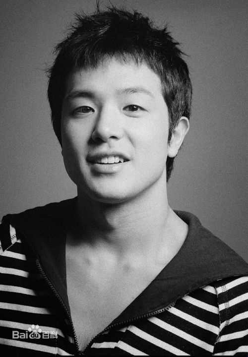 李英勋（又译李永勋）(，LeeYoungHoon)高清李英勋官方图集