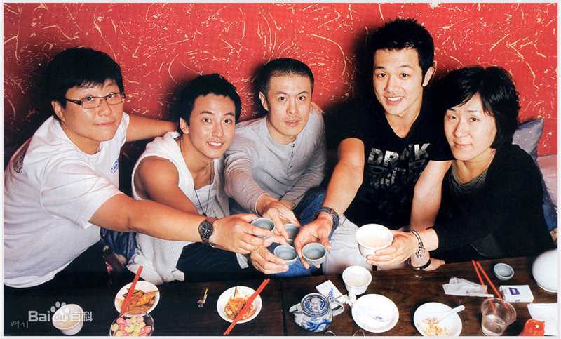 李英勋（又译李永勋）(，LeeYoungHoon)李英勋《不后悔》最全剧照