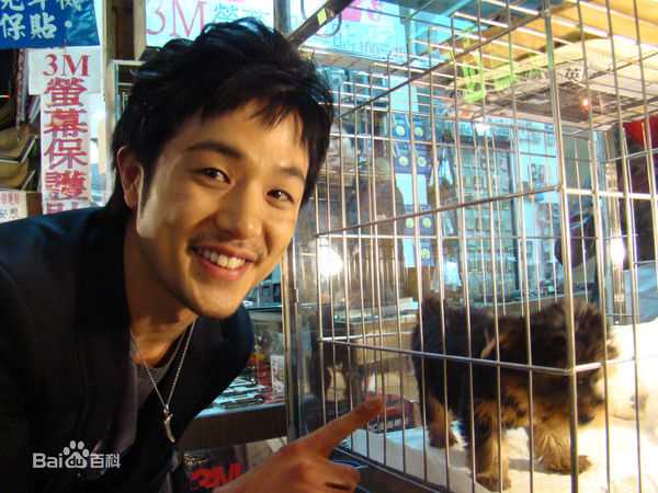 李英勋（又译李永勋）(，LeeYoungHoon)李英勋赴台活动照壁纸壁纸