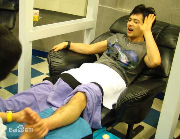 李英勋（又译李永勋）(，LeeYoungHoon)李英勋赴台活动照壁纸壁纸