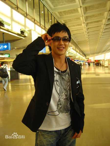 李英勋（又译李永勋）(，LeeYoungHoon)李英勋赴台活动照壁纸壁纸