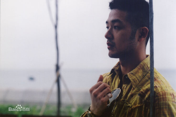 李英勋（又译李永勋）(，LeeYoungHoon)李英勋赴港活动照素颜照壁纸