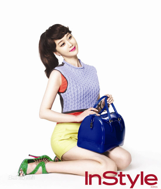 金旼序(Kim Min Seo)InStyle素颜照相册