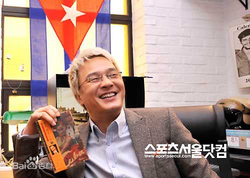 赵珉基( Cho Min Ki)赵敏基 赵氏游浪话帖性感图片壁纸