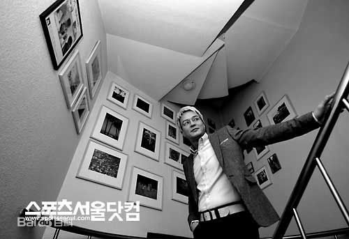 赵珉基( Cho Min Ki)赵敏基 赵氏游浪话帖性感图片壁纸