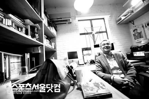 赵珉基( Cho Min Ki)赵敏基 赵氏游浪话帖性感图片壁纸