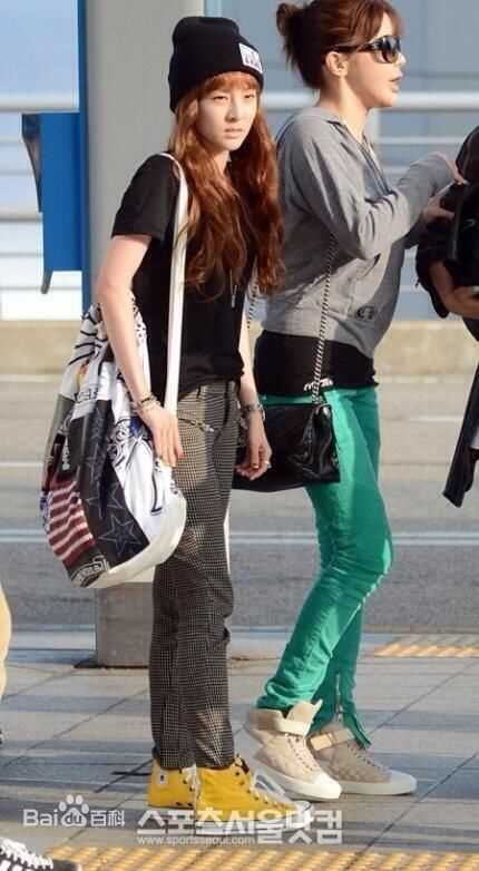 朴山多拉(，Sandara Park)童颜sandara前后照片