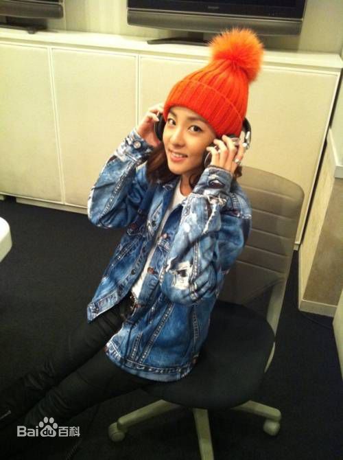 朴山多拉(，Sandara Park)童颜sandara前后照片