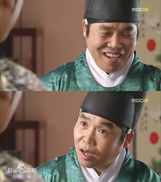 郑恩表()拥抱太阳的月亮(2012)生活照相册