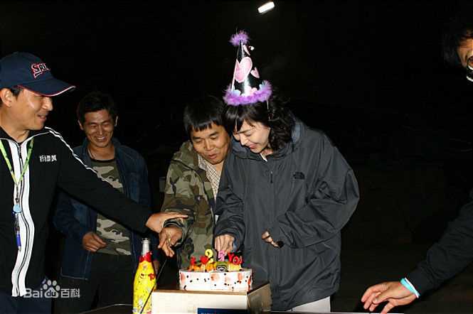 郑恩表()食客(2007)素颜照相册