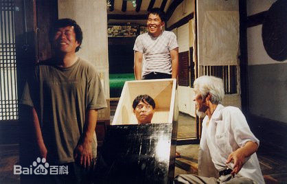 郑恩表()电影角色前后照片