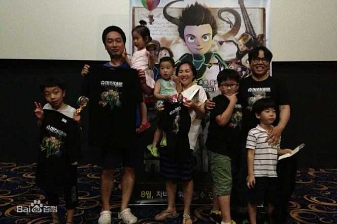 郑恩表()电影角色前后照片