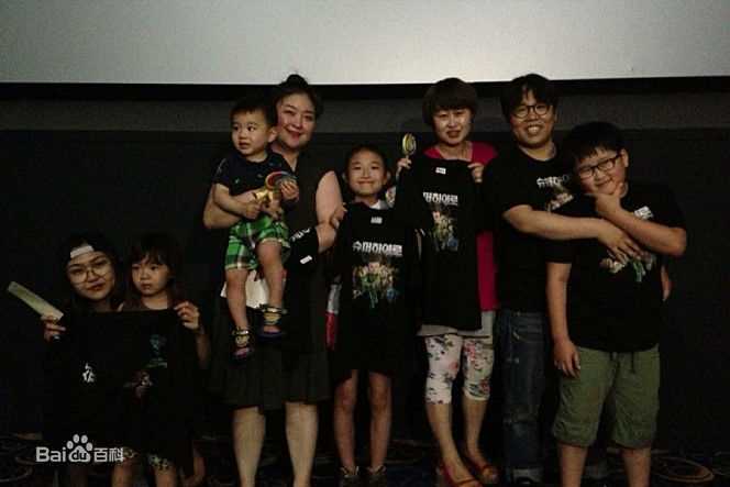 郑恩表()电影角色前后照片