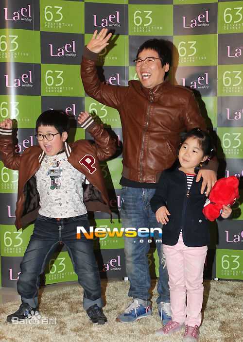 最优质郑恩表()生活照