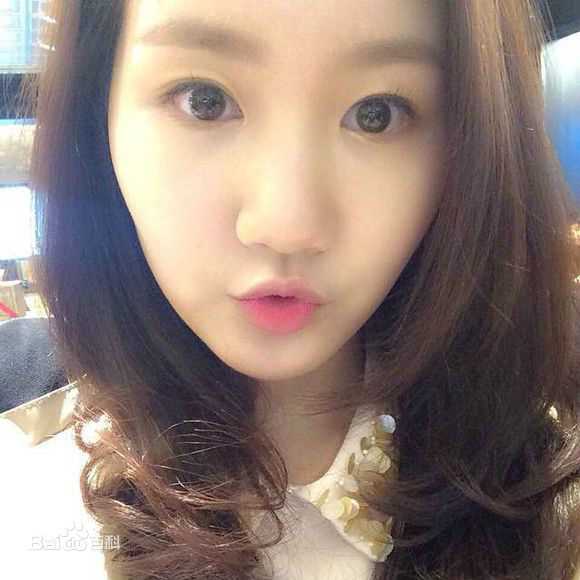 陈智熙(/Jin Ji Hee)生活照素颜照相册