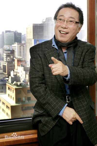 边熙峰(（))精彩图册