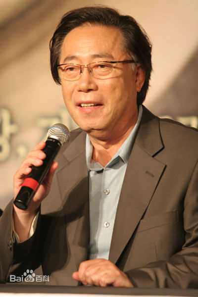 边熙峰(（))精彩图册